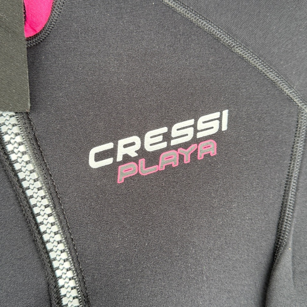 Cressi "Playa" Black and Pink one piece wetsuit Size 4 - Picture 2 of 6